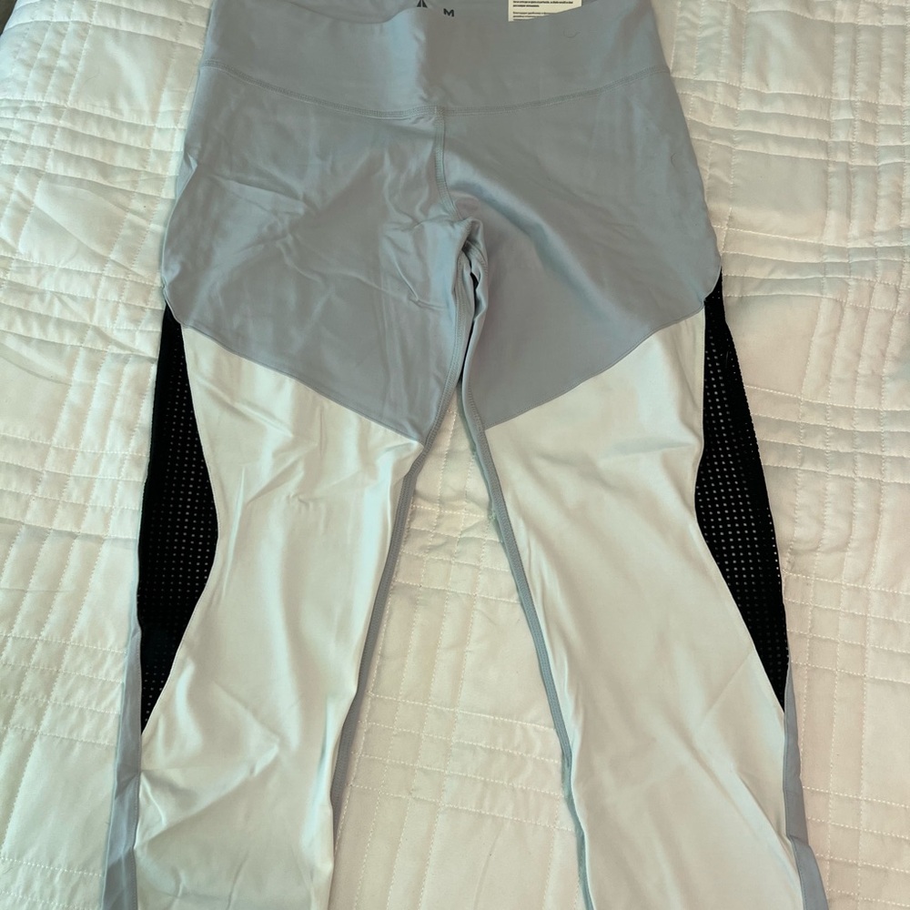 NWT Reebok Leggings